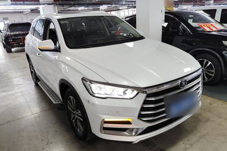 Used BYD Song Pro 2019 1.5T Automatic Luxury Model Front Right 45 Deg
