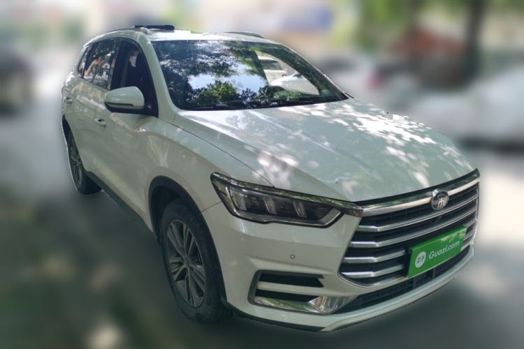 Used BYD Song Pro 2019 1.5T Automatic Luxury Model Front Right 45 Deg