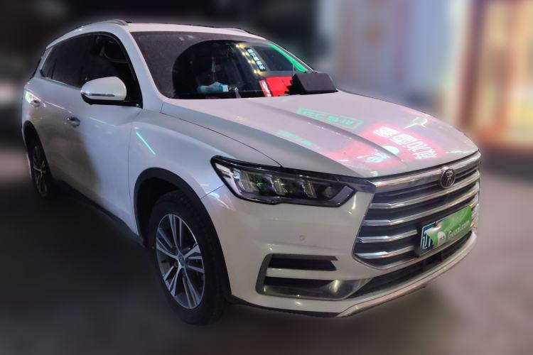 Used BYD Song Pro 2019 1.5T Automatic Luxury Model Front Right 45 Deg