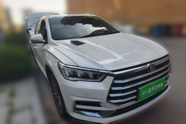 Used BYD Song Pro 2019 1.5T Automatic Luxury Model Front Right 45 Deg
