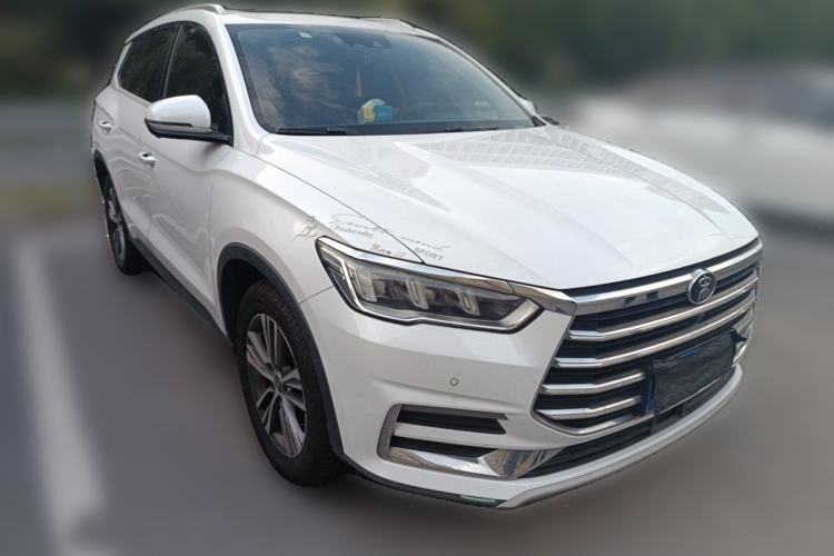 Used BYD Song Pro 2019 1.5T Automatic Luxury Model Front Right 45 Deg