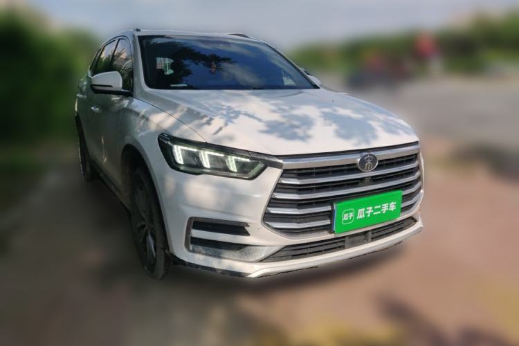 Used BYD Song Pro 2019 1.5T Automatic Luxury Model Front Right 45 Deg