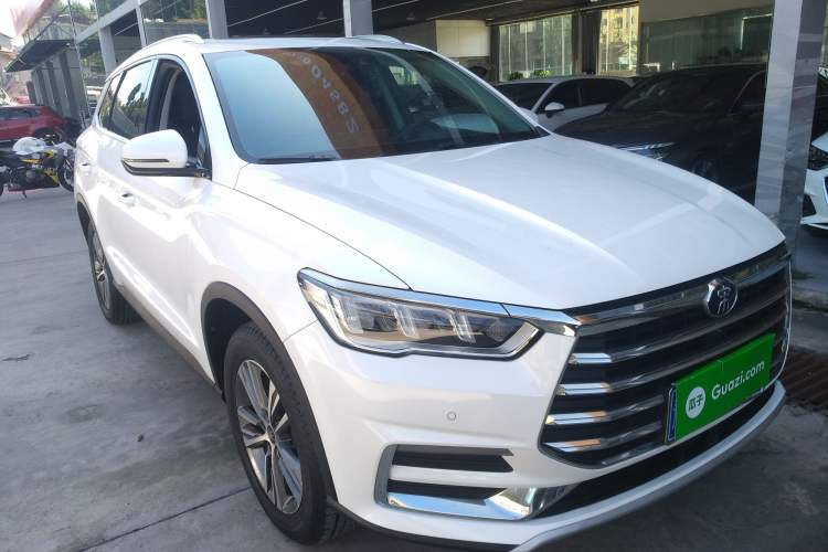 Used BYD Song Pro 2019 1.5T Automatic Prestige Model Front Right 45 Deg