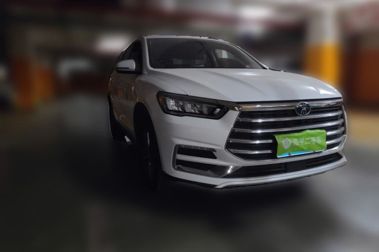 Used BYD Song Pro 2019 1.5T Automatic Elite Edition Front Right 45 Deg