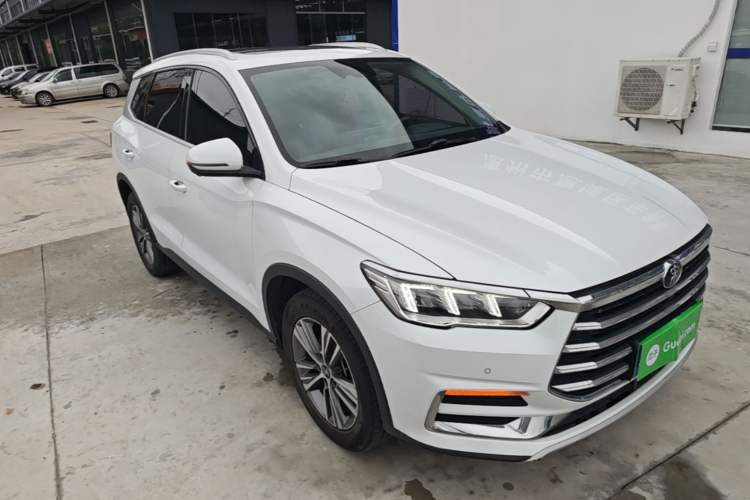 Used BYD Song Pro 2019 1.5T Automatic Luxury Model Front Right 45 Deg