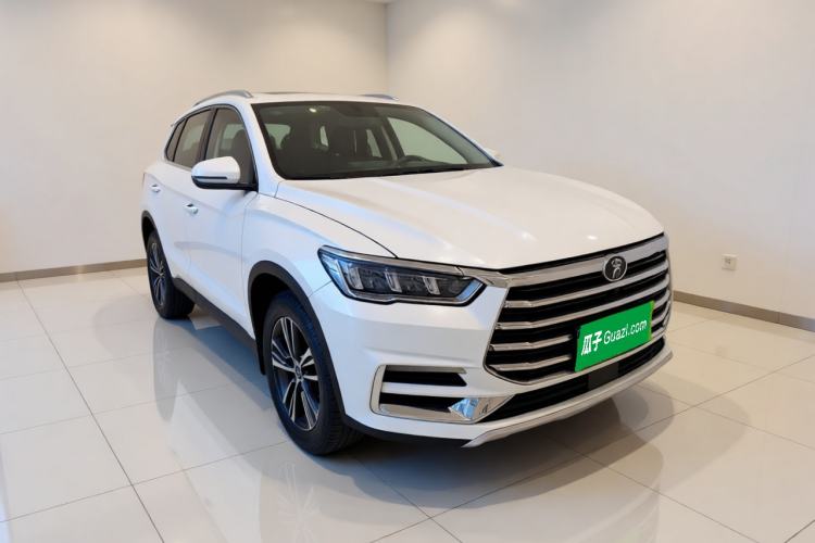 Used BYD Song Pro 2019 1.5T Automatic Elite Edition Front Right 45 Deg
