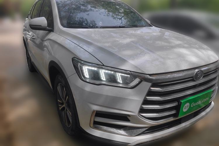 Used BYD Song Pro 2019 1.5T Automatic Elite Edition Front Right 45 Deg