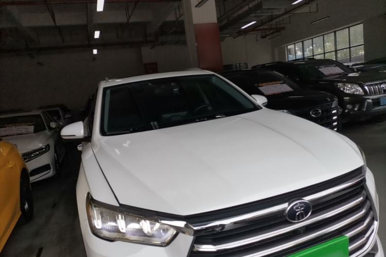 Used BYD Song Pro 2019 1.5T Automatic Luxury Model Front Right 45 Deg
