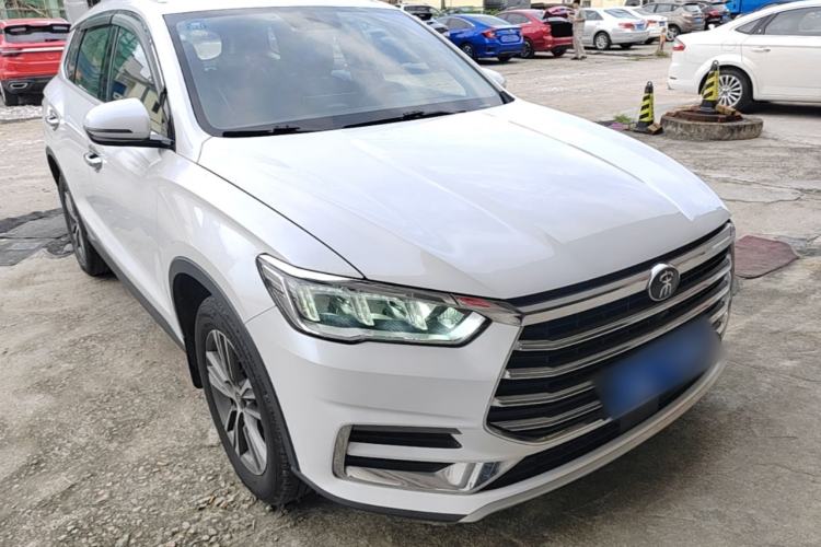 Used BYD Song Pro 2019 1.5T Automatic Elite Edition Front Right 45 Deg