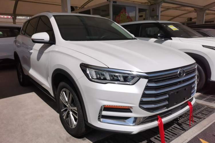 Used BYD Song Pro 2019 1.5T Automatic Elite Edition Front Right 45 Deg