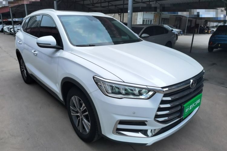 Used BYD Song Pro 2019 1.5T Automatic Luxury Model Front Right 45 Deg