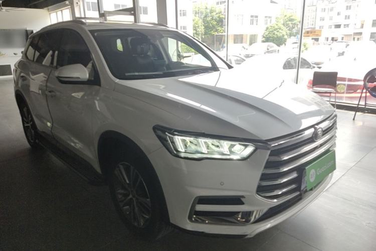 Used BYD Song Pro 2019 1.5T Automatic Luxury Model Front Right 45 Deg