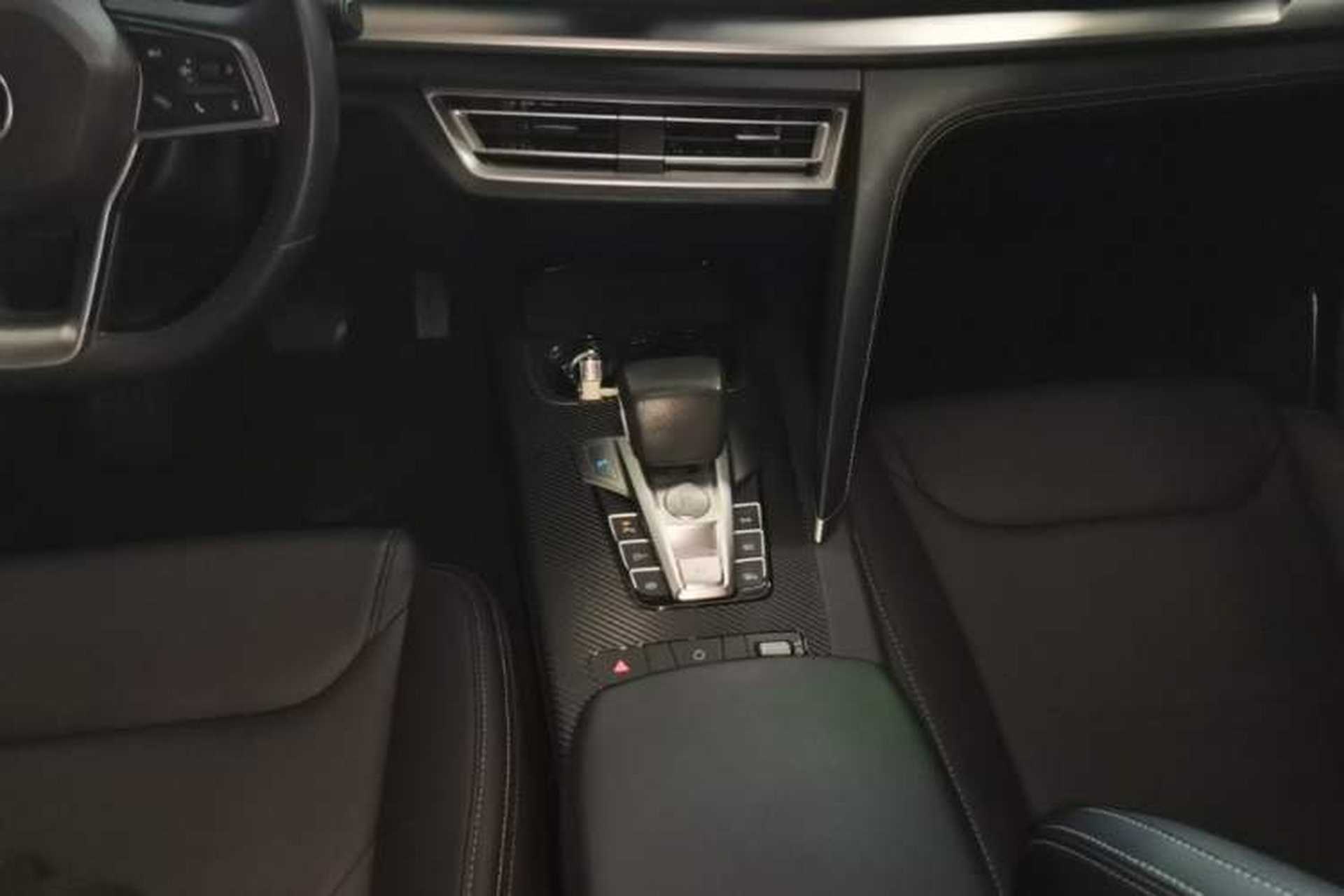 Used BYD Song Pro 2019 1.5T Automatic Elite Edition Gear Lever