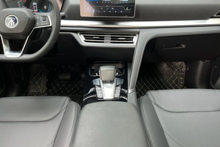 Used BYD Song Pro 2019 1.5T Automatic Elite Edition Gear Lever
