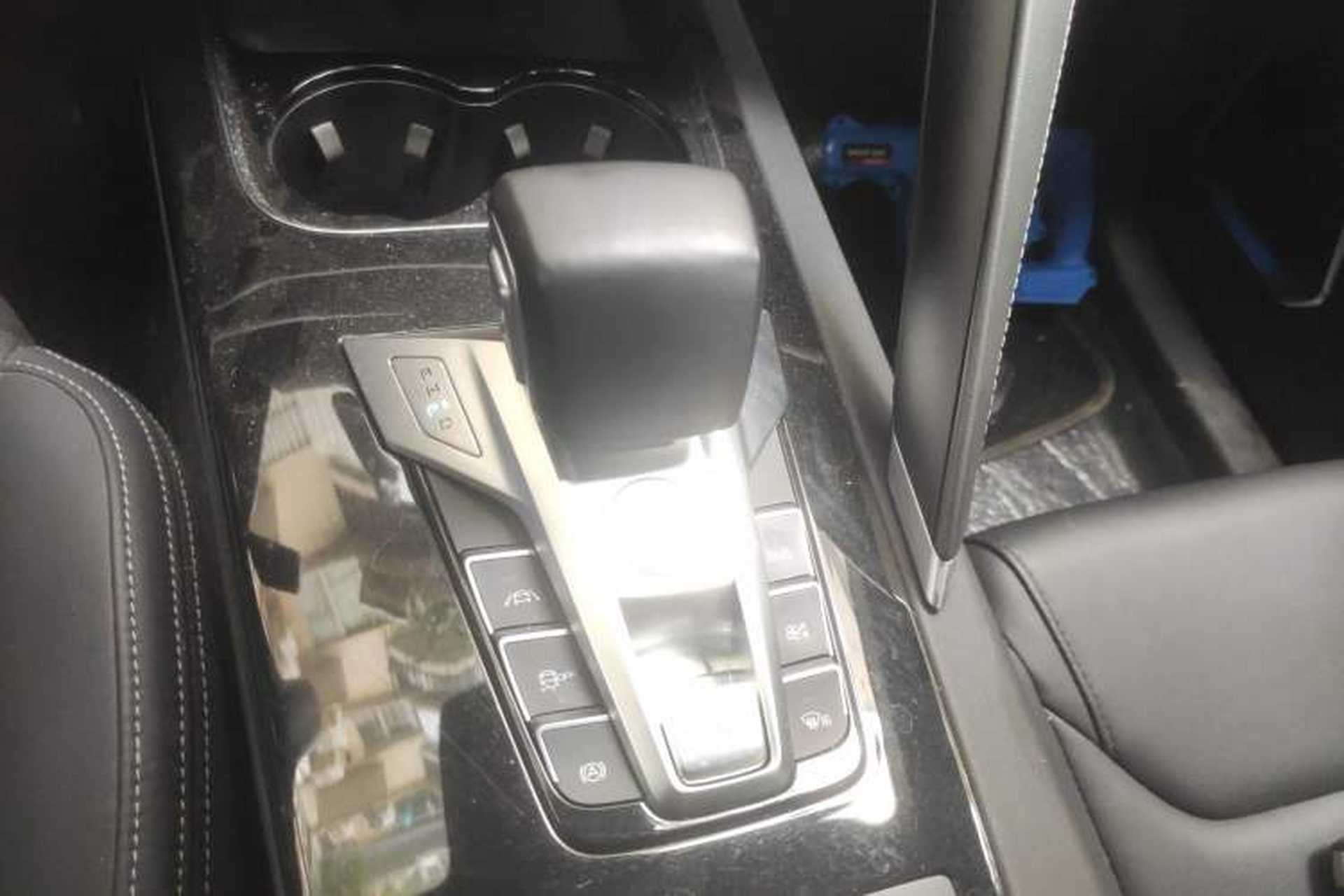 Used BYD Song Pro 2019 1.5T Automatic Luxury Model Gear Lever