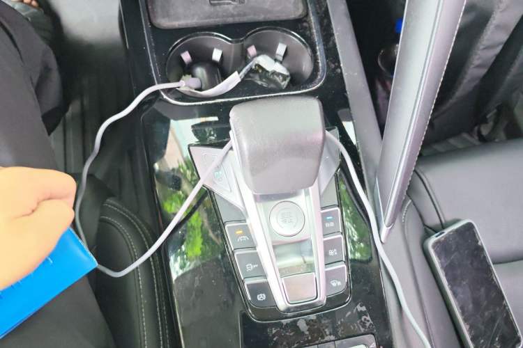 Used BYD Song Pro 2019 1.5T Automatic Luxury Model Gear Lever