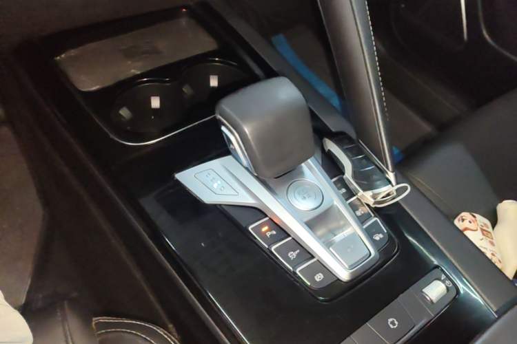 Used BYD Song Pro 2019 1.5T Automatic Elite Edition Gear Lever