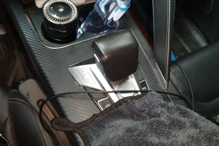 Used BYD Song Pro 2019 1.5T Automatic Luxury Model Gear Lever