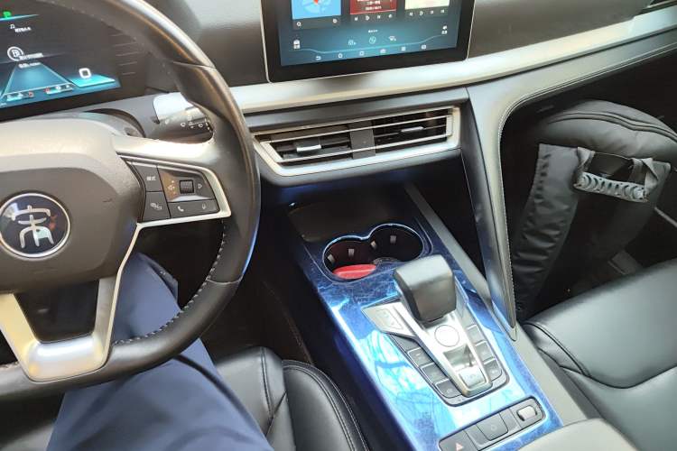 Used BYD Song Pro 2019 1.5T Automatic Elite Edition Gear Lever