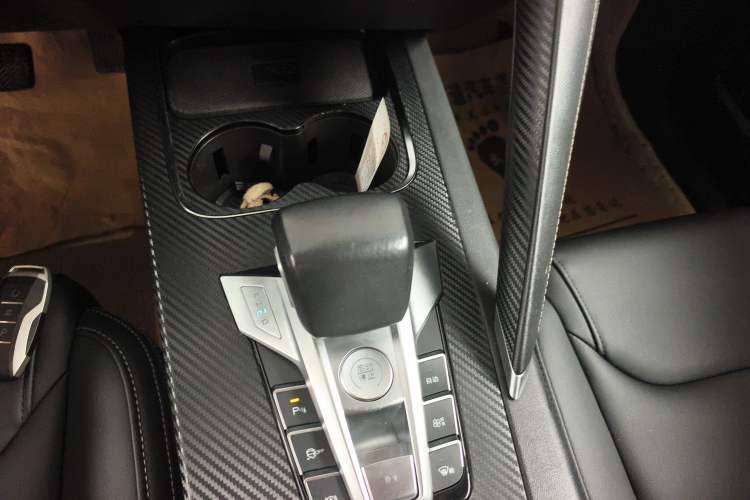 Used BYD Song Pro 2019 1.5T Automatic Elite Edition Gear Lever