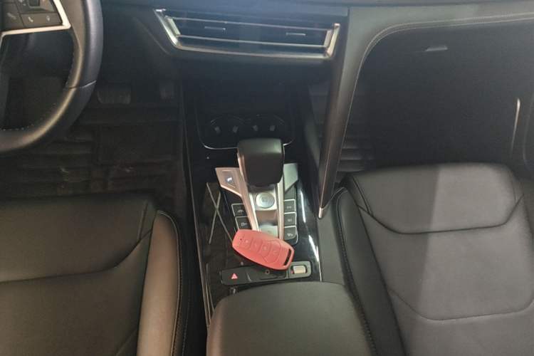 Used BYD Song Pro 2019 1.5T Automatic Luxury Model Gear Lever
