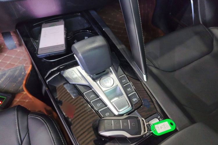 Used BYD Song Pro 2019 1.5T Automatic Luxury Model Gear Lever