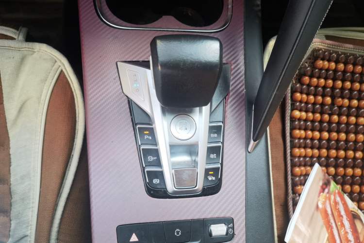 Used BYD Song Pro 2019 1.5T Automatic Elite Edition Gear Lever