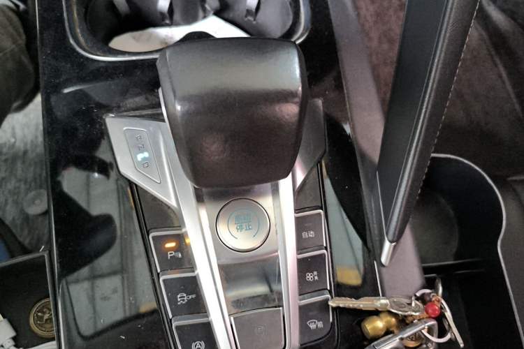 Used BYD Song Pro 2019 1.5T Automatic Elite Edition Gear Lever