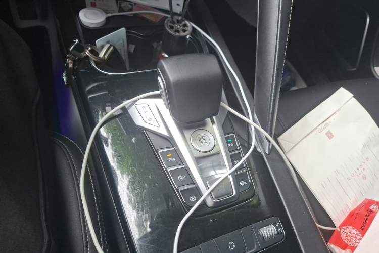 Used BYD Song Pro 2019 1.5T Automatic Elite Edition Gear Lever