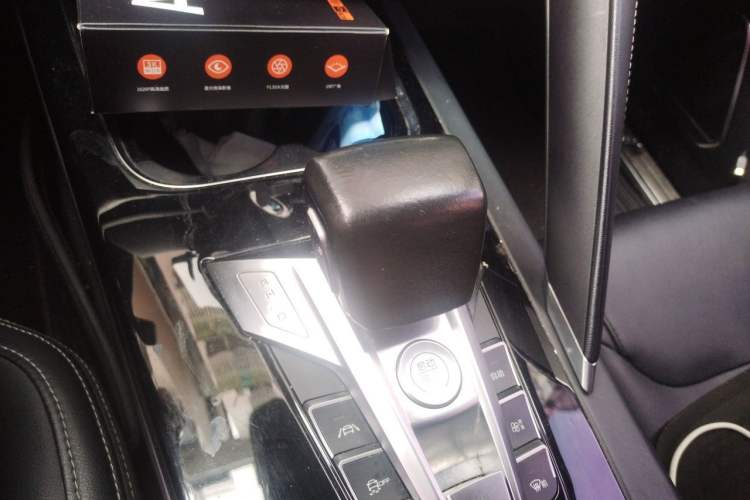 Used BYD Song Pro 2019 1.5T Automatic Luxury Model Gear Lever
