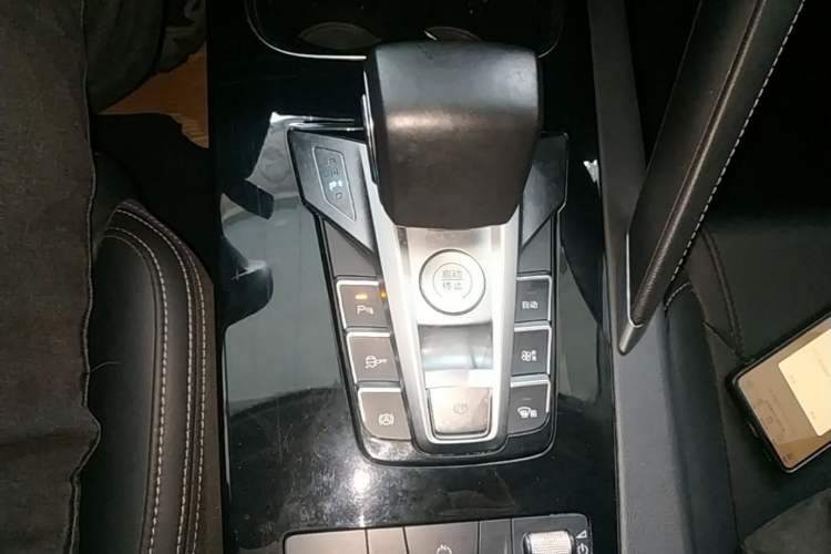 Used BYD Song Pro 2019 1.5T Automatic Elite Edition Gear Lever
