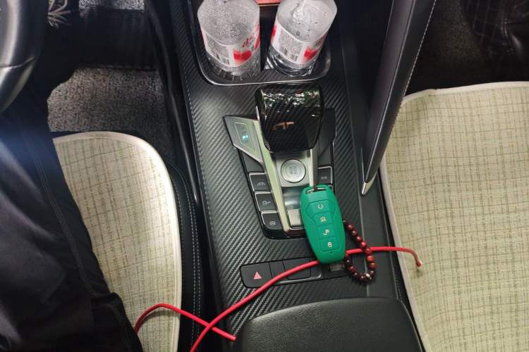 Used BYD Song Pro 2019 1.5T Automatic Luxury Model Gear Lever