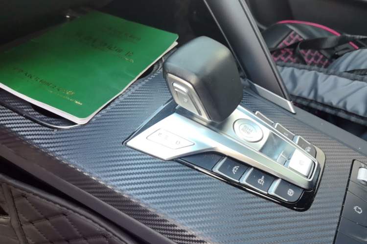 Used BYD Song Pro 2019 1.5T Automatic Luxury Model Gear Lever