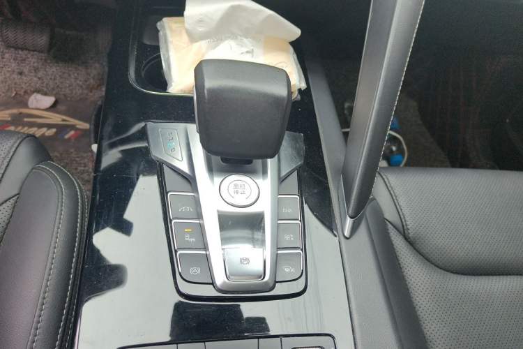 Used BYD Song Pro 2019 1.5T Automatic Prestige Model Gear Lever