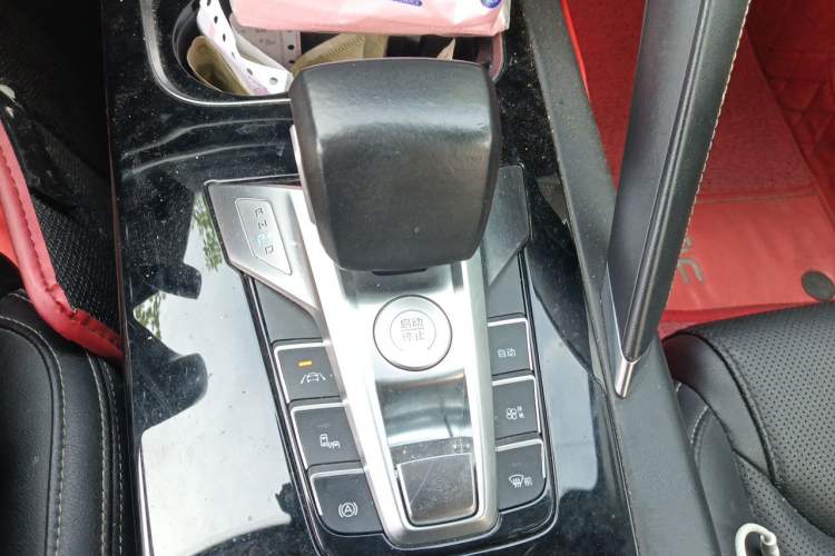 Used BYD Song Pro 2019 1.5T Automatic Prestige Model Gear Lever