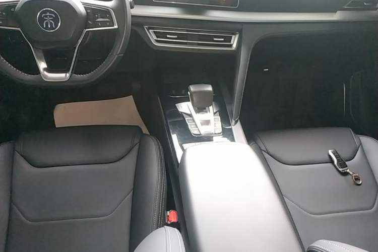 Used BYD Song Pro 2019 1.5T Automatic Elite Edition Gear Lever