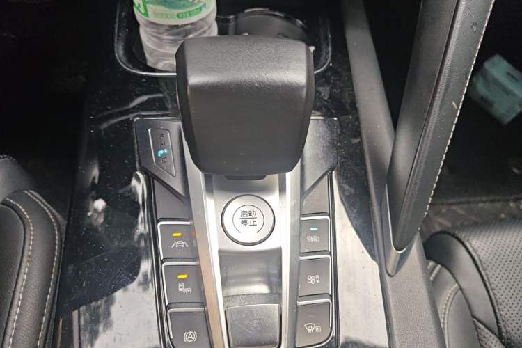 Used BYD Song Pro 2019 1.5T Automatic Prestige Model Gear Lever