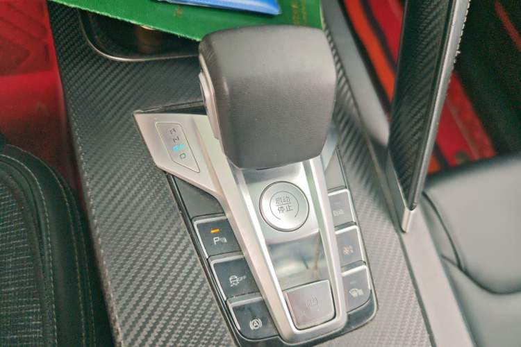 Used BYD Song Pro 2019 1.5T Automatic Elite Edition Gear Lever