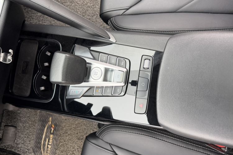 Used BYD Song Pro 2019 1.5T Automatic Elite Edition Gear Lever