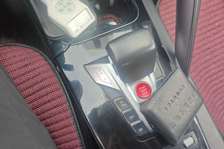 Used BYD Song Pro 2019 1.5T Automatic Elite Edition Gear Lever