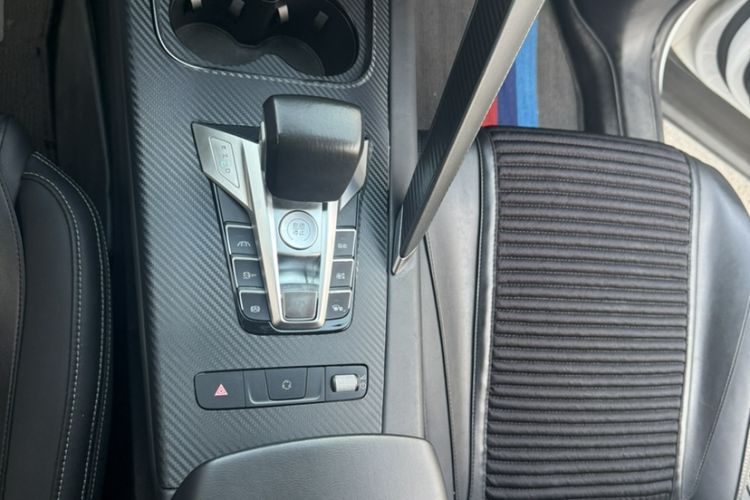 Used BYD Song Pro 2019 1.5T Automatic Luxury Model Gear Lever