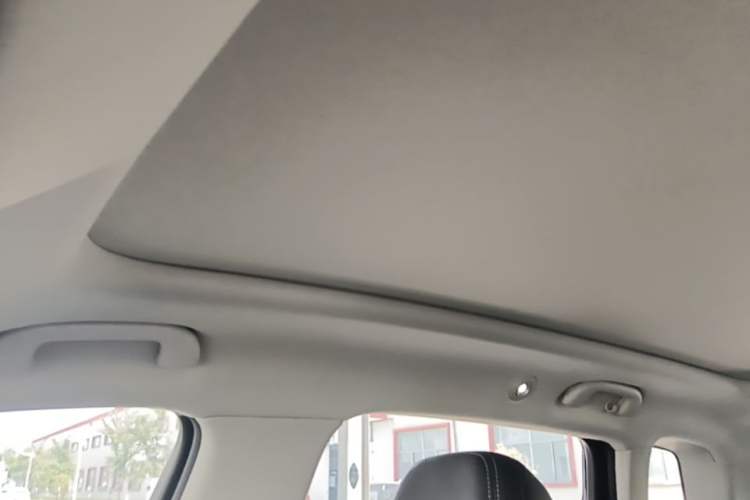 Used BYD Song Pro 2019 1.5T Automatic Elite Edition Headliner