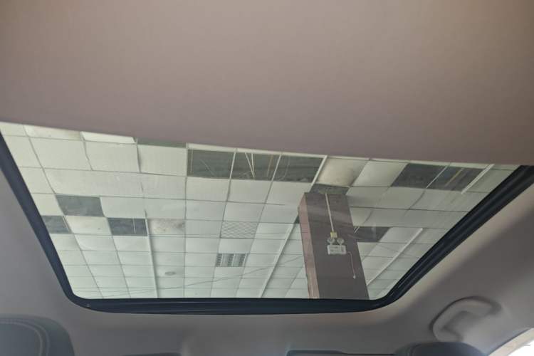 Used BYD Song Pro 2019 1.5T Automatic Luxury Model Headliner