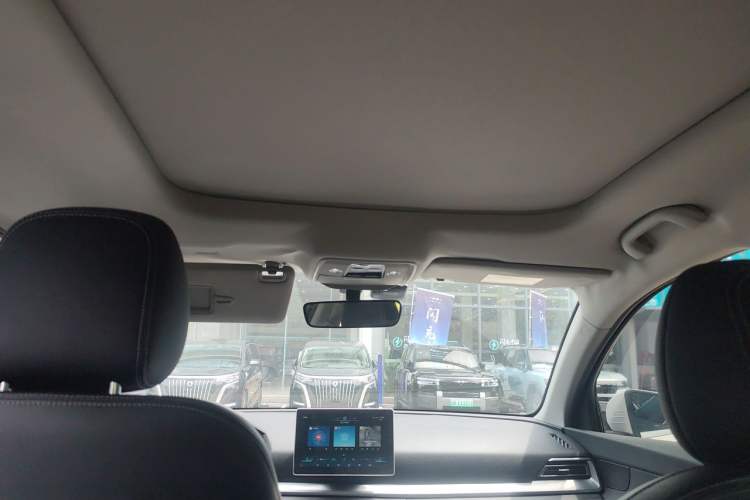 Used BYD Song Pro 2019 1.5T Automatic Elite Edition Headliner