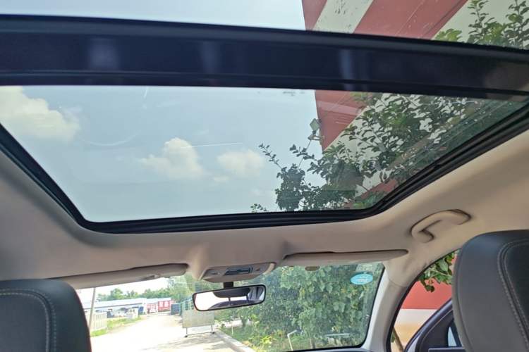Used BYD Song Pro 2019 1.5T Automatic Elite Edition Headliner