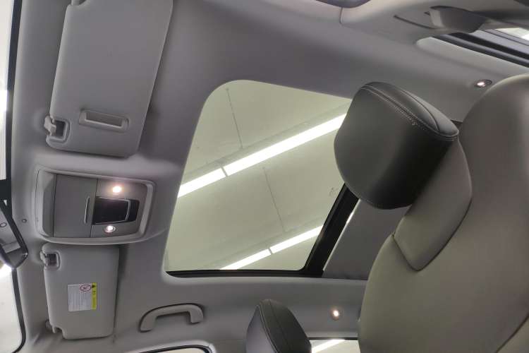 Used BYD Song Pro 2019 1.5T Automatic Elite Edition Headliner