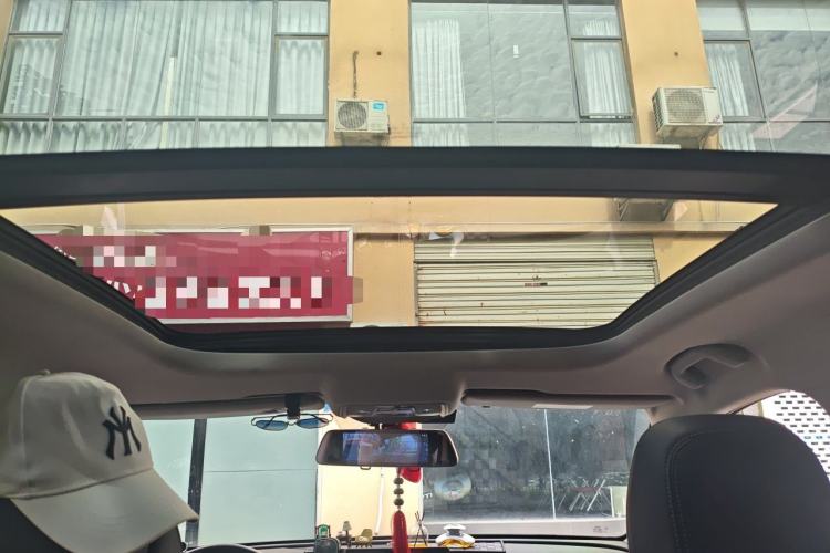 Used BYD Song Pro 2019 1.5T Automatic Elite Edition Headliner
