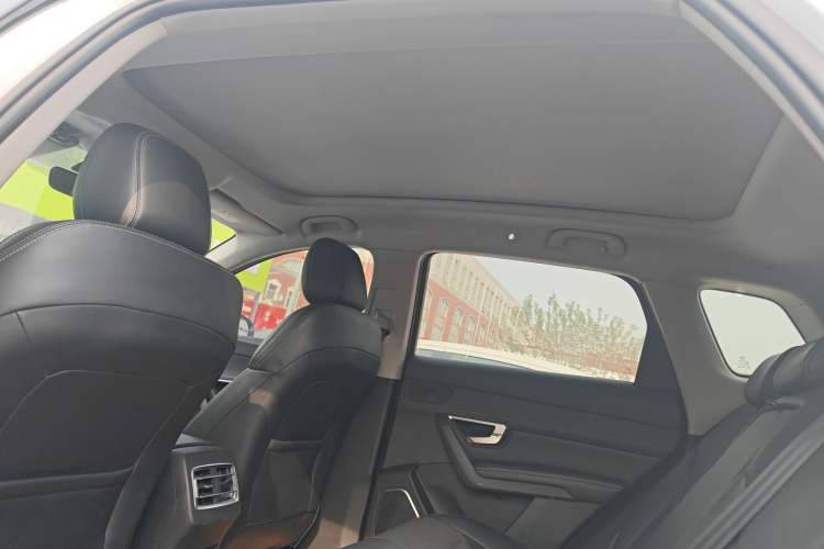 Used BYD Song Pro 2019 1.5T Automatic Elite Edition Headliner