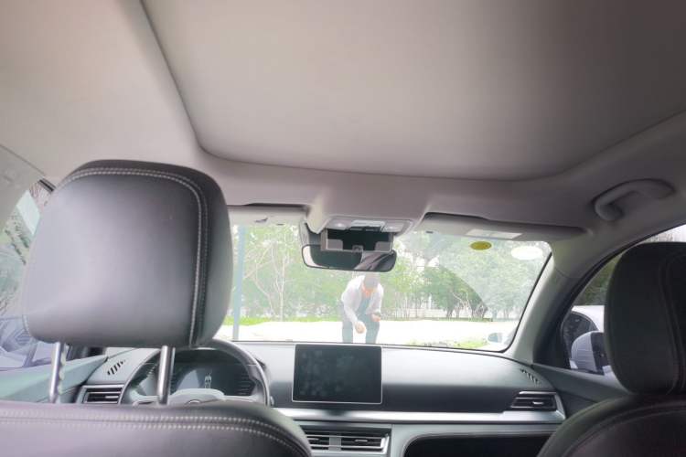 Used BYD Song Pro 2019 1.5T Automatic Prestige Model Headliner