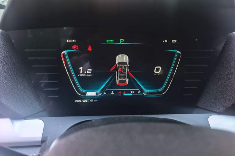 Used BYD Song Pro 2019 1.5T Automatic Luxury Model Instrument Cluster